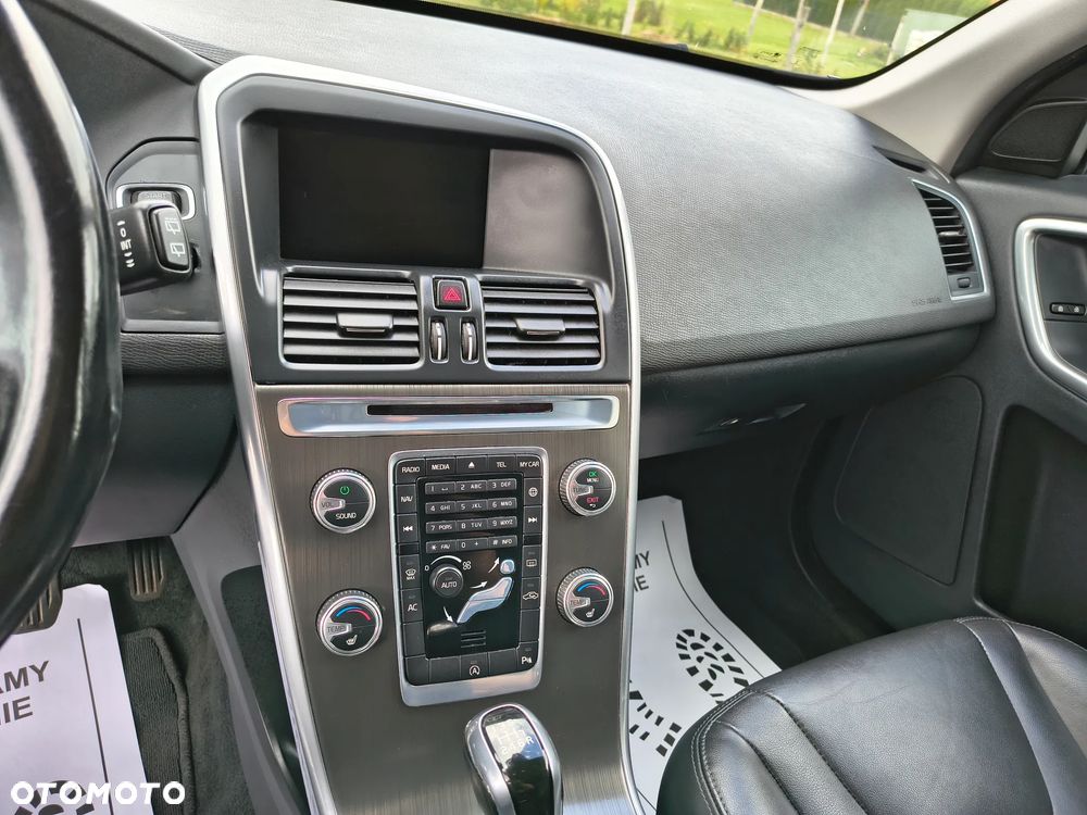 Volvo XC 60 D4 Summum - 24