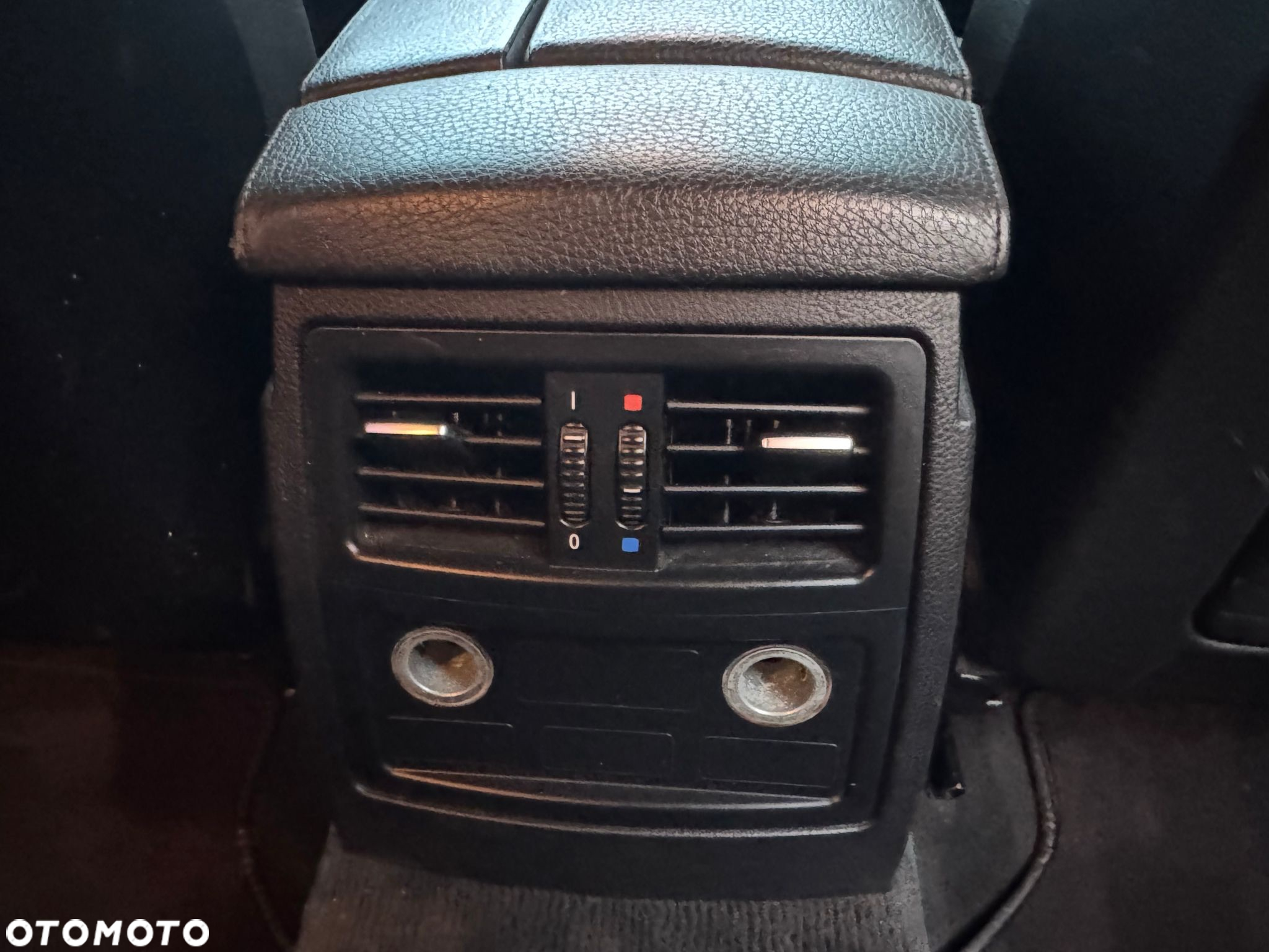 BMW Seria 5 525d Touring Edition Exclusive - 25