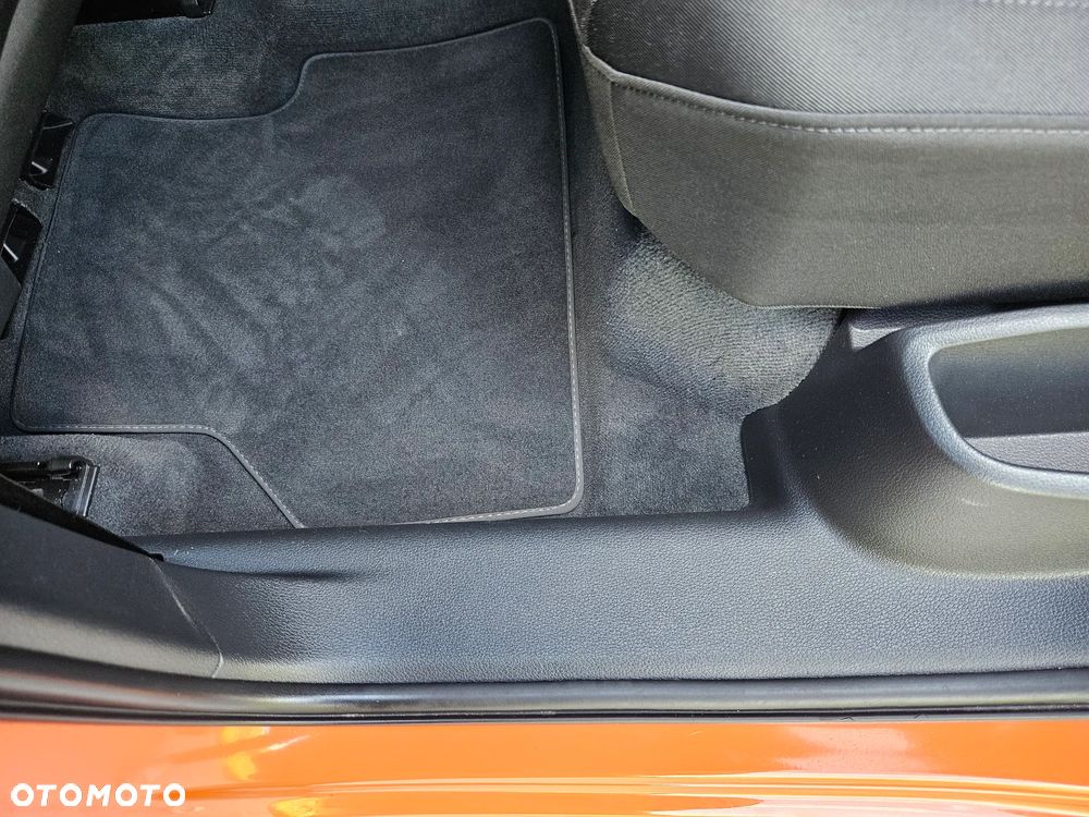 Audi Q3 35 TDI Quattro Advanced - 36
