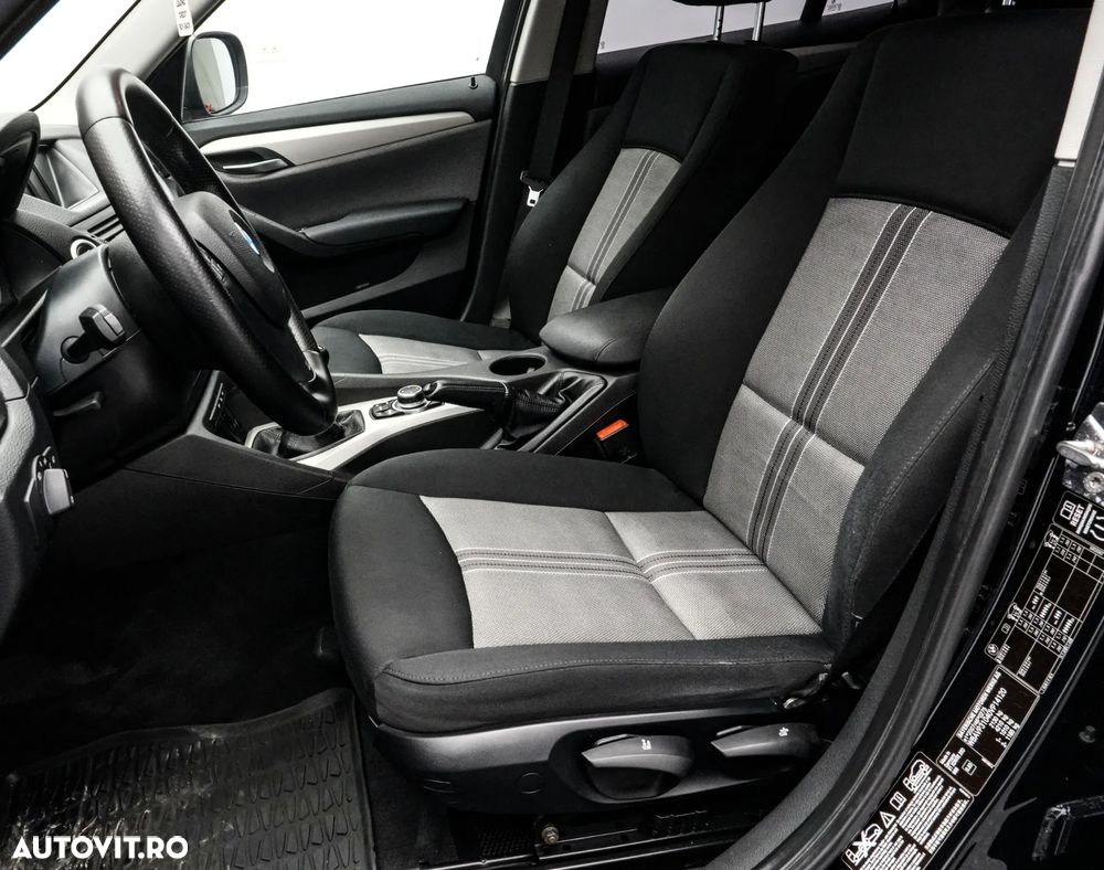 BMW X1 xDrive20d - 11