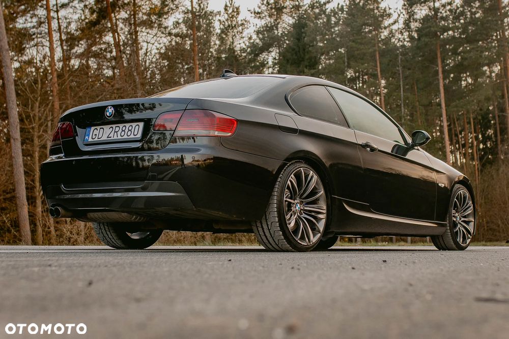 BMW Seria 3 330d - 29