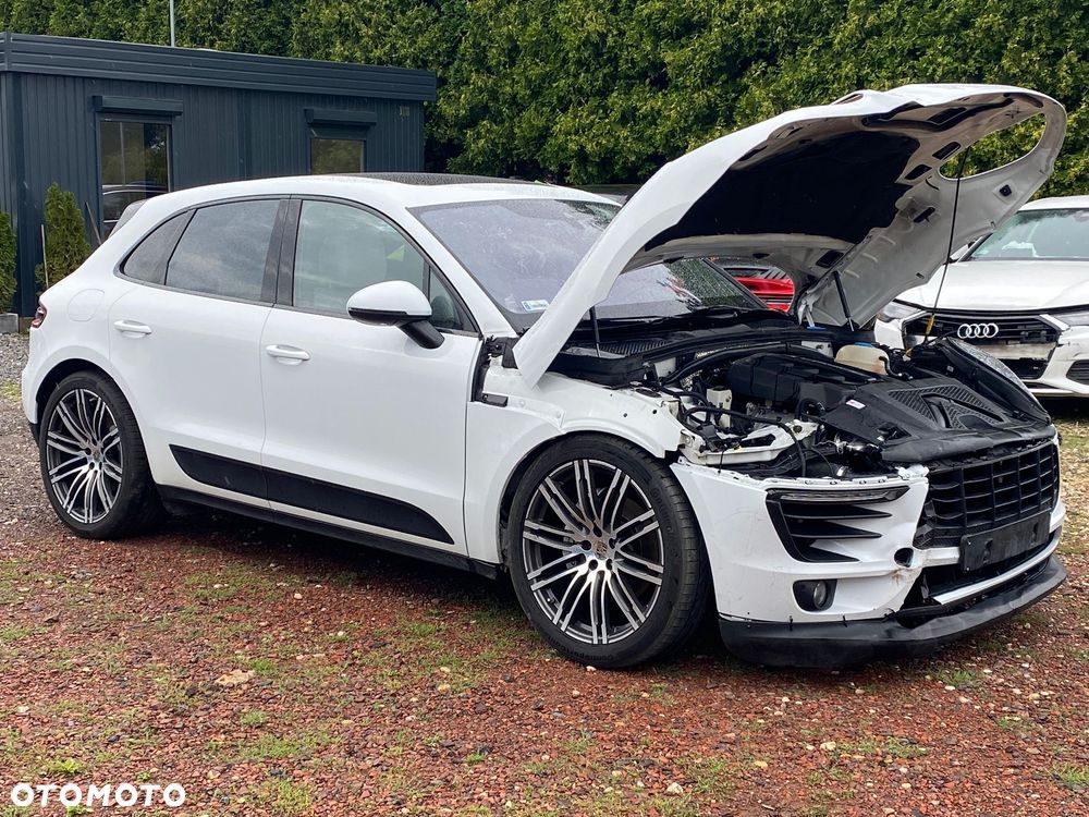 Porsche Macan S - 9