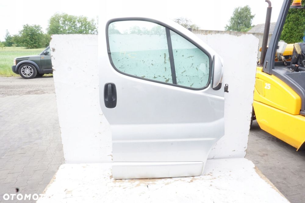 DRZWI PRAWY PRZÓD RENAULT TRAFIC 2 II - 1