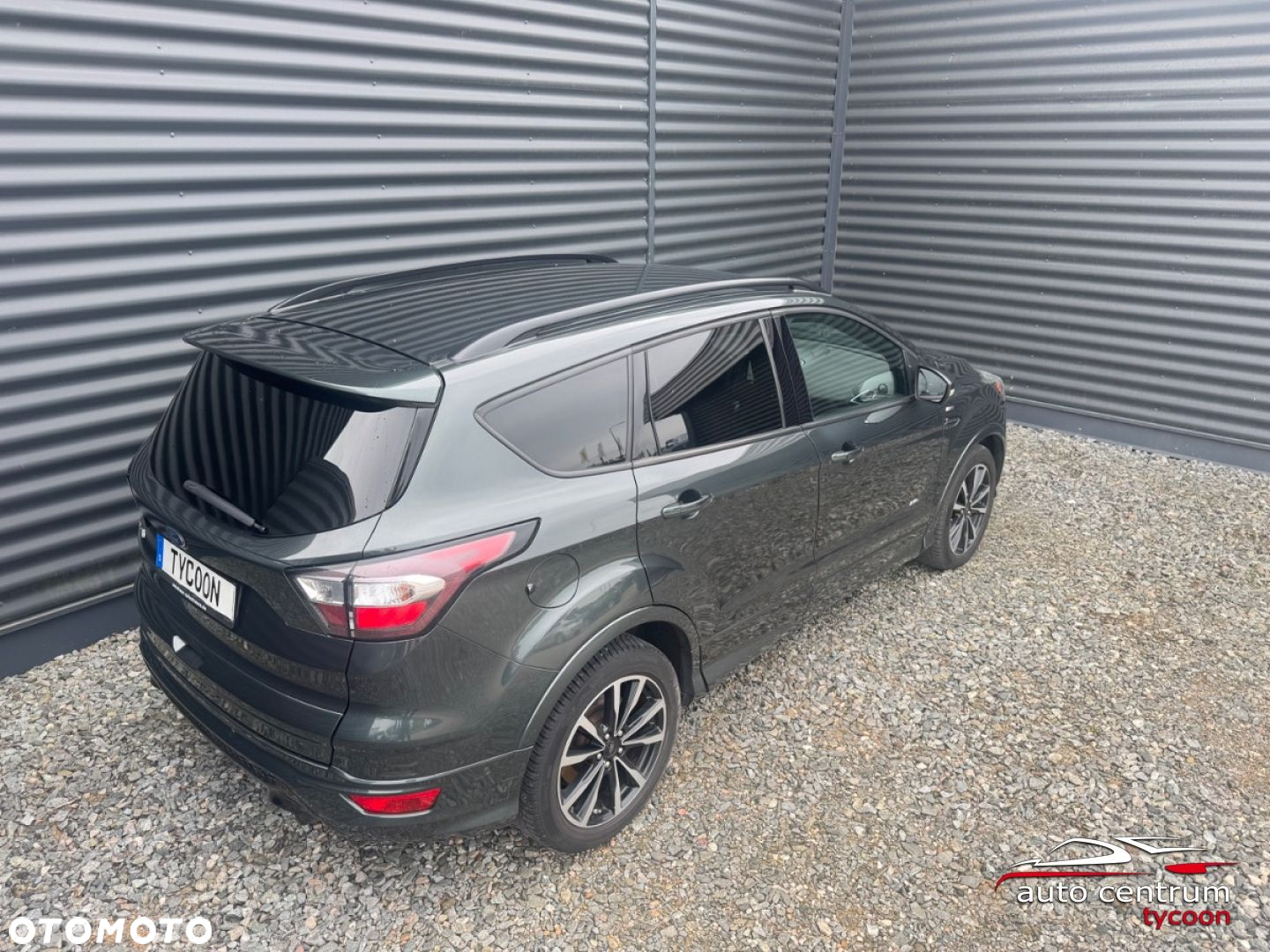 Ford Kuga - 6