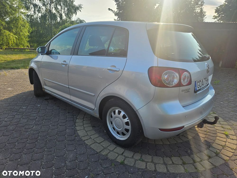 Volkswagen Golf Plus 1.6 TDI BlueMot Trendline - 4