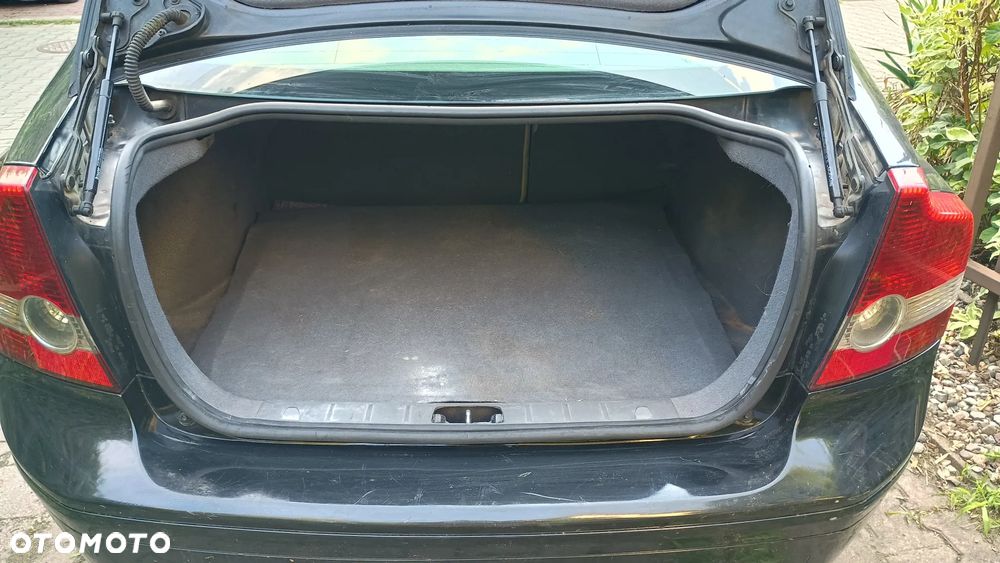 Volvo S40 1.6 Momentum - 9