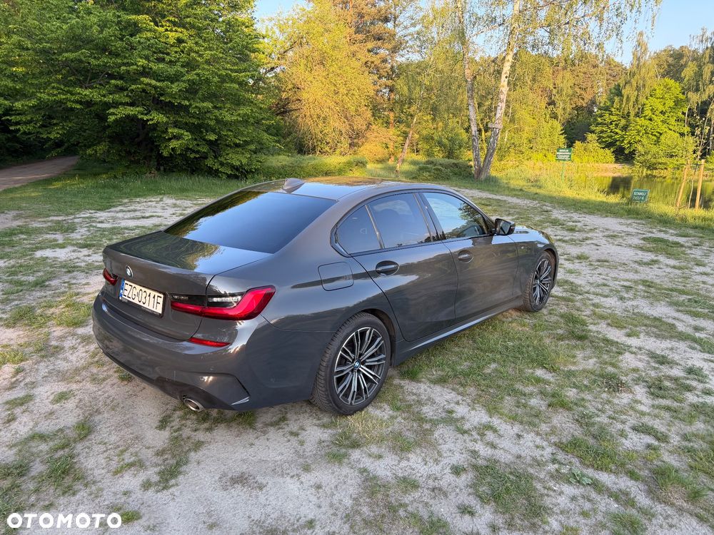 BMW Seria 3 320d xDrive M Sport Shadow - 7