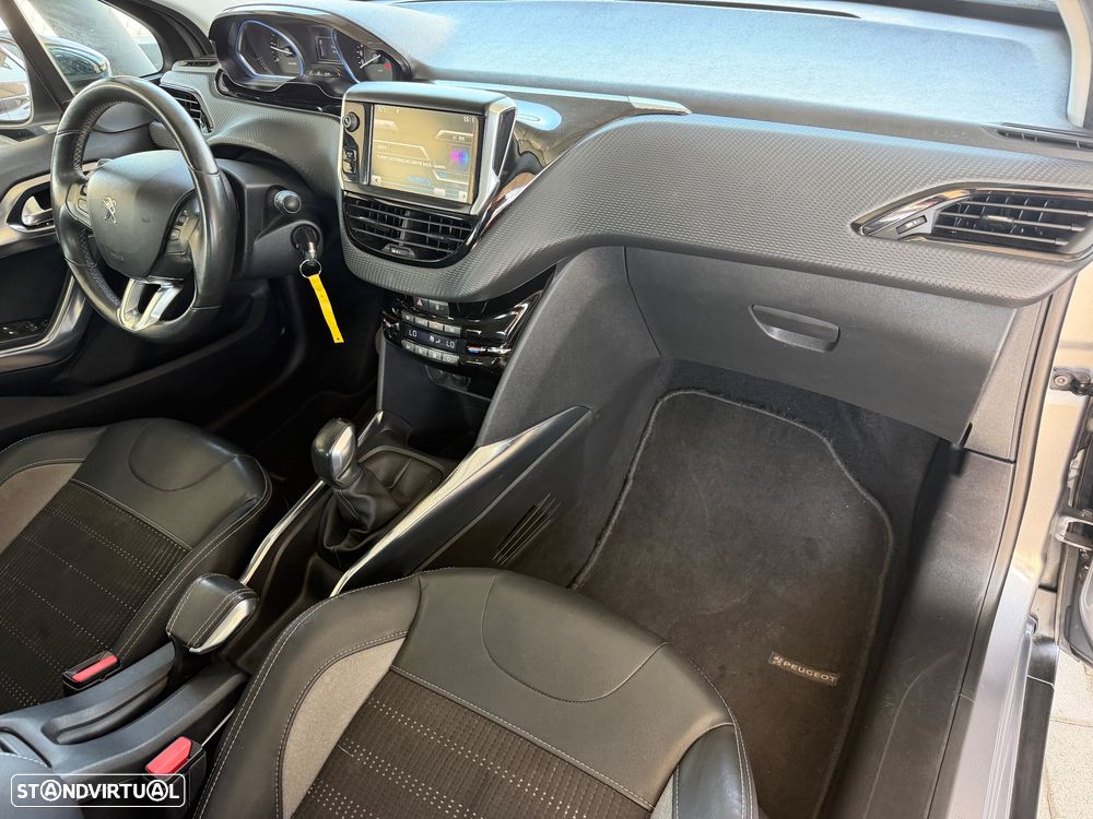 Peugeot 2008 e-HDi FAP 92 STOP & START Allure - 12