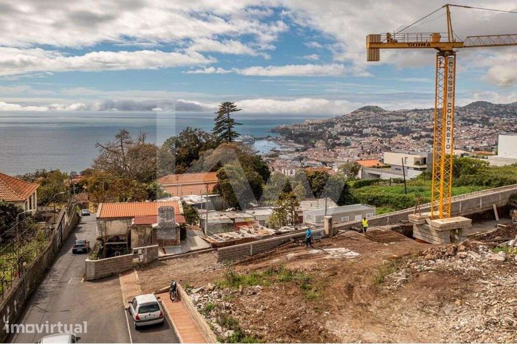 Lote de 520m2 - Quinta do Faial (Sta. Maria Maior) - Funchal - Grande imagem: 3/16