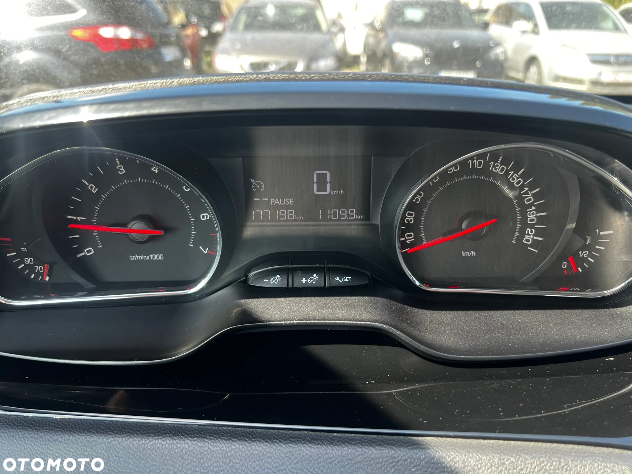 Peugeot 208 1.4 VTi Active - 6