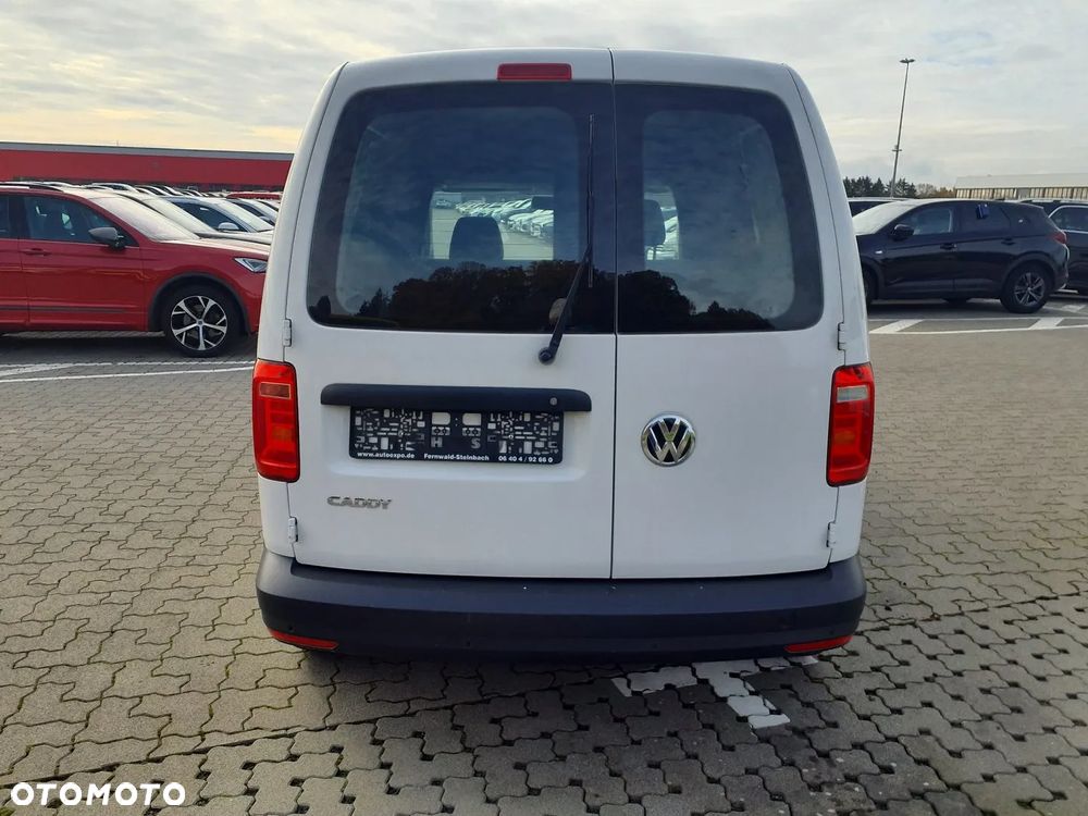 Volkswagen Caddy - 5