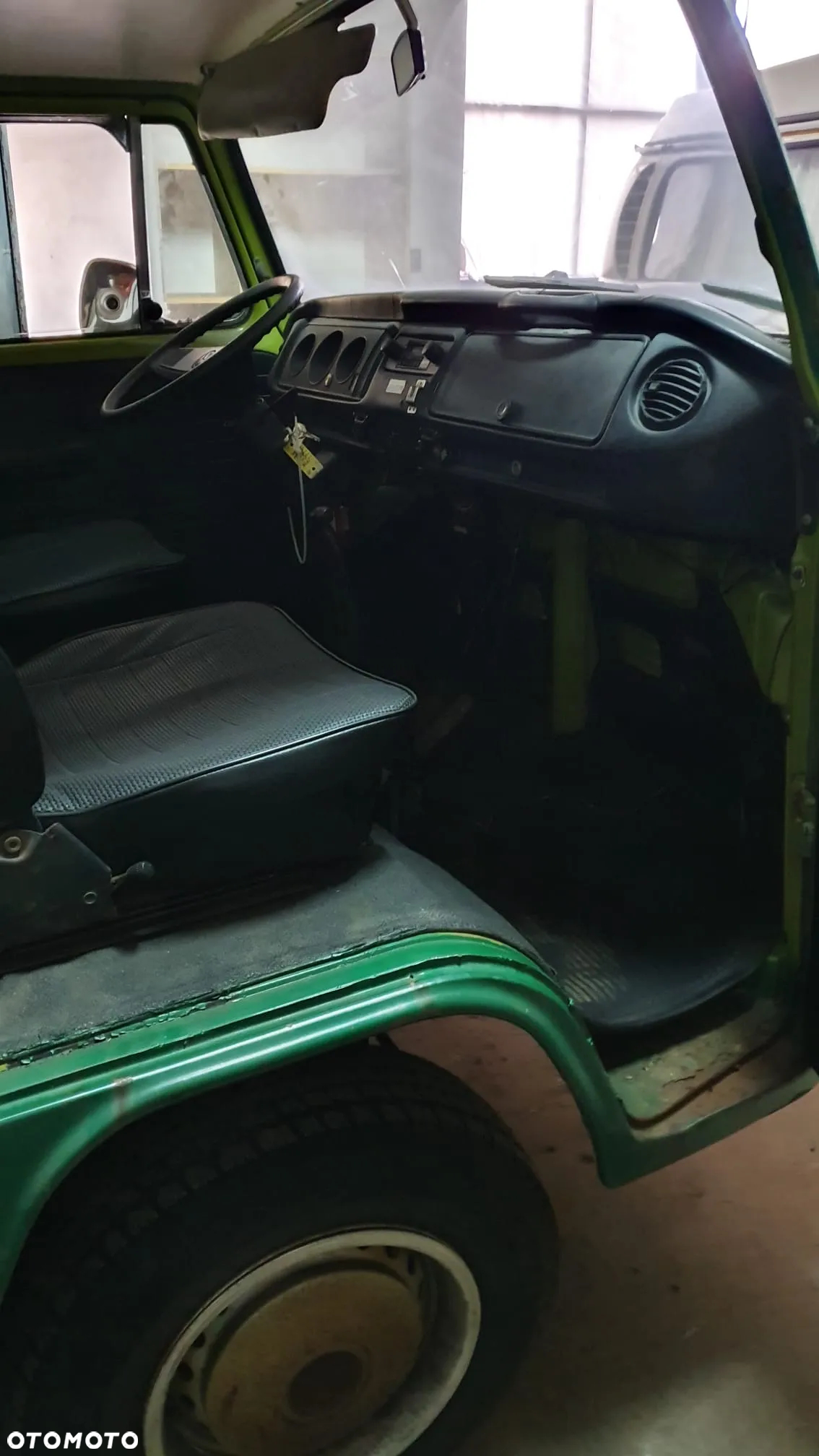 Volkswagen Transporter - 10