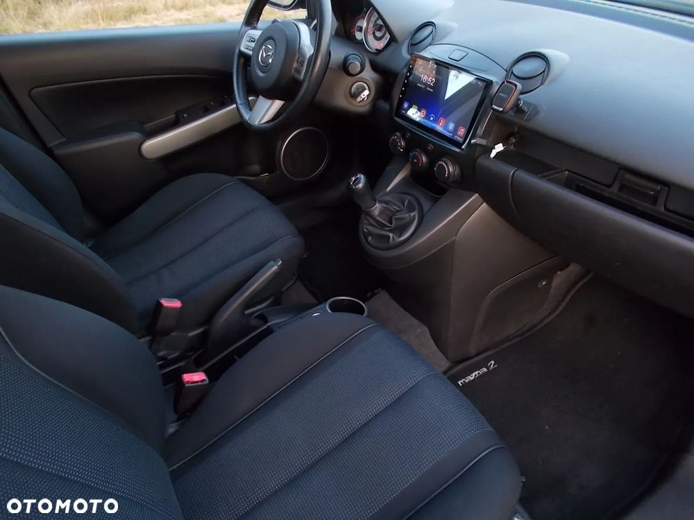 Mazda 2 1.5 Sport - 8
