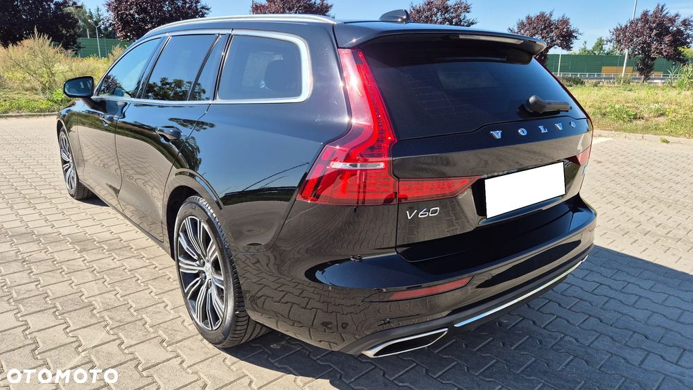 Volvo V60 T6 AWD Plug-In Hybrid Inscription Expression - 4