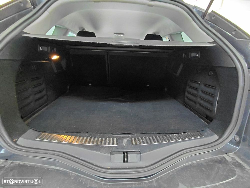 Renault Mégane Sport Tourer 1.5 Blue dCi R.S. Line EDC - 23