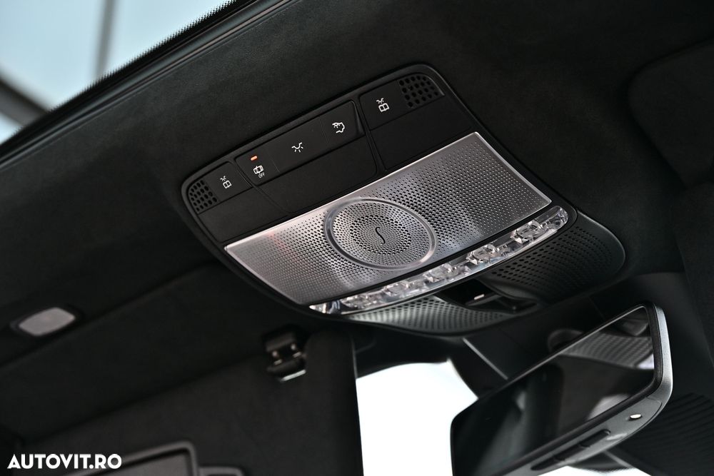 Mercedes-Benz E - 19