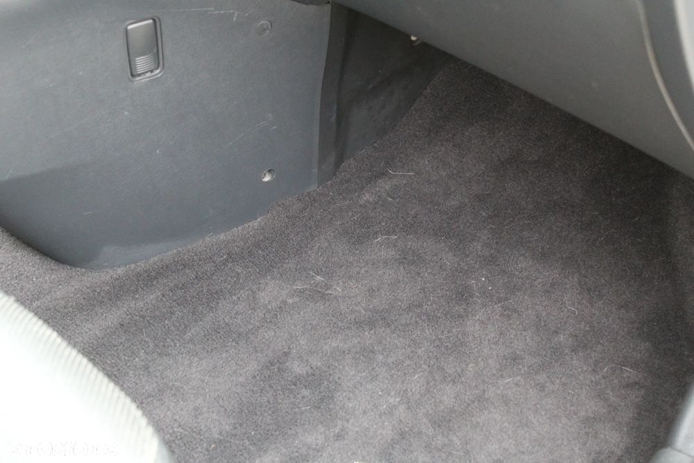 Hyundai Tucson 2.0 2WD Edition Plus - 16