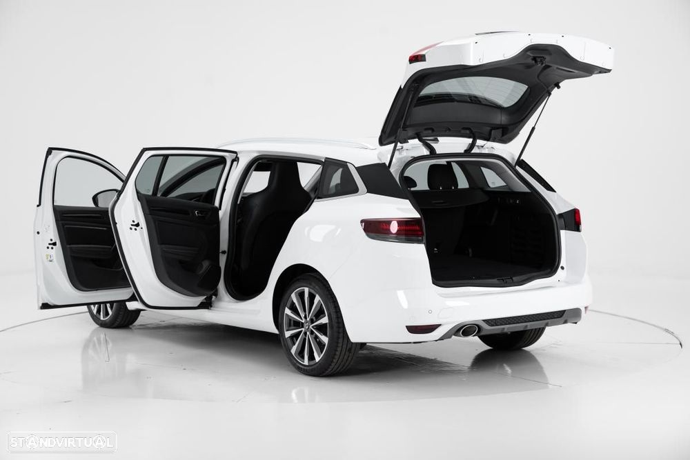 Renault Mégane Sport Tourer 1.5 Blue dCi R.S. Line EDC - 6