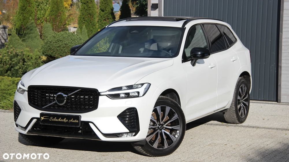 Volvo XC 60 B4 D AWD Plus Dark - 8