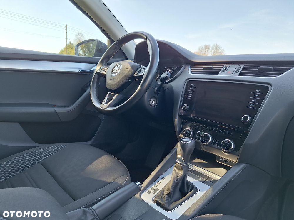 Skoda Octavia 2.0 TDI 4x4 Joy DSG - 14