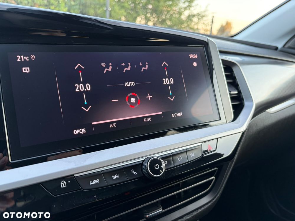 Opel Grandland 1.6 DI Automatik Edition - 27