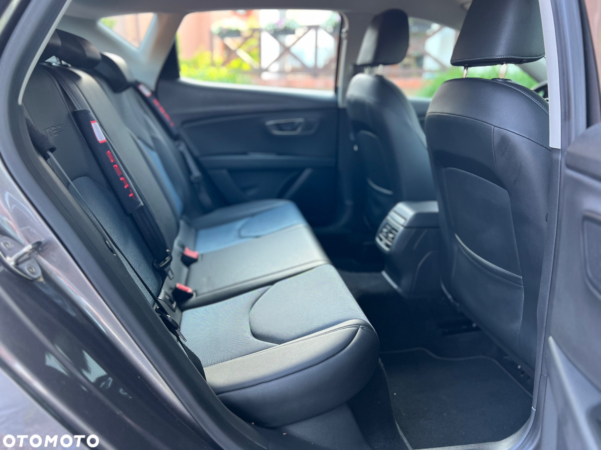 Seat Leon 1.2 TSI Start&Stop I-Tech - 11