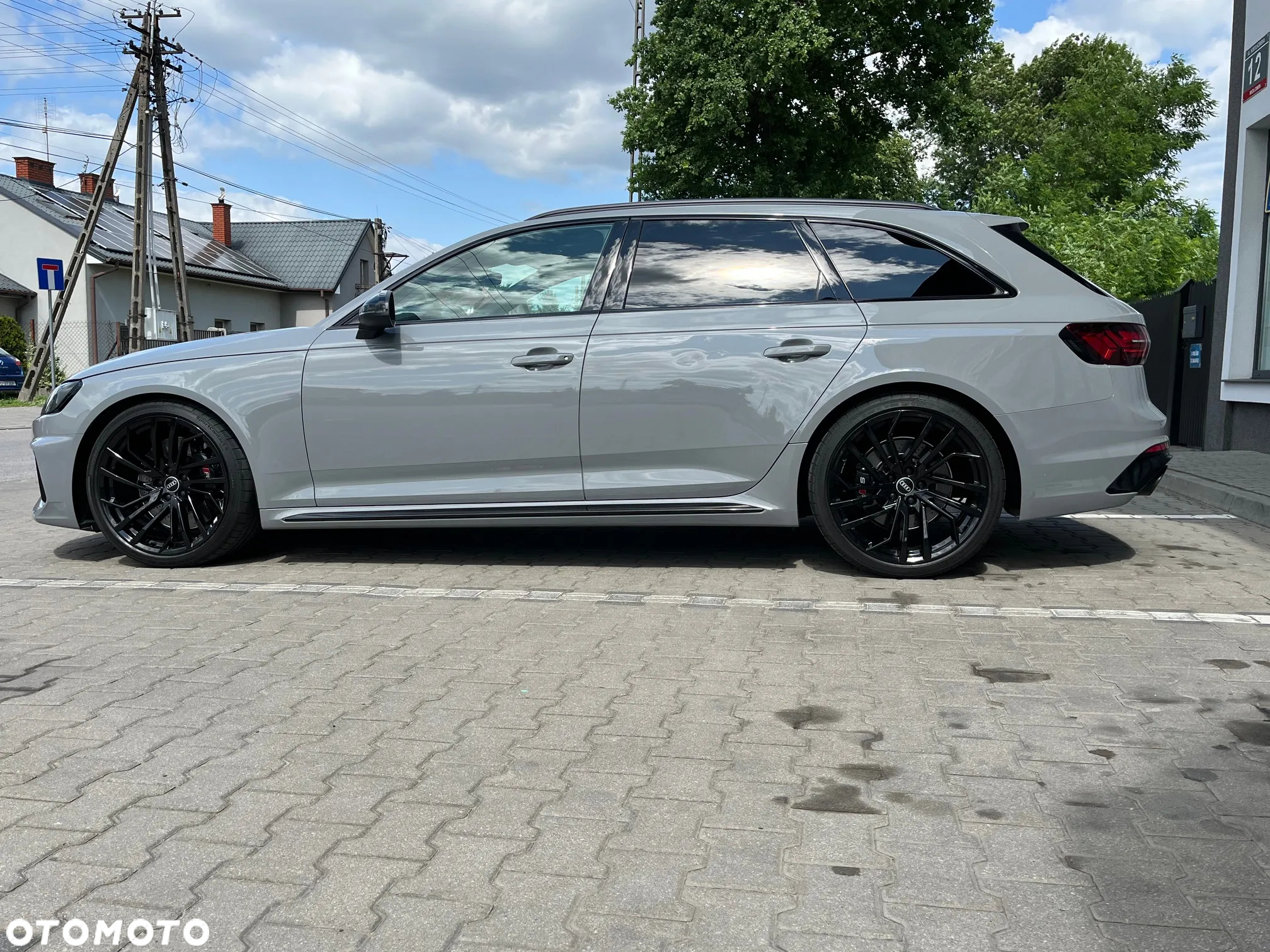 Audi RS4 TFSI Quattro Tiptronic - 11