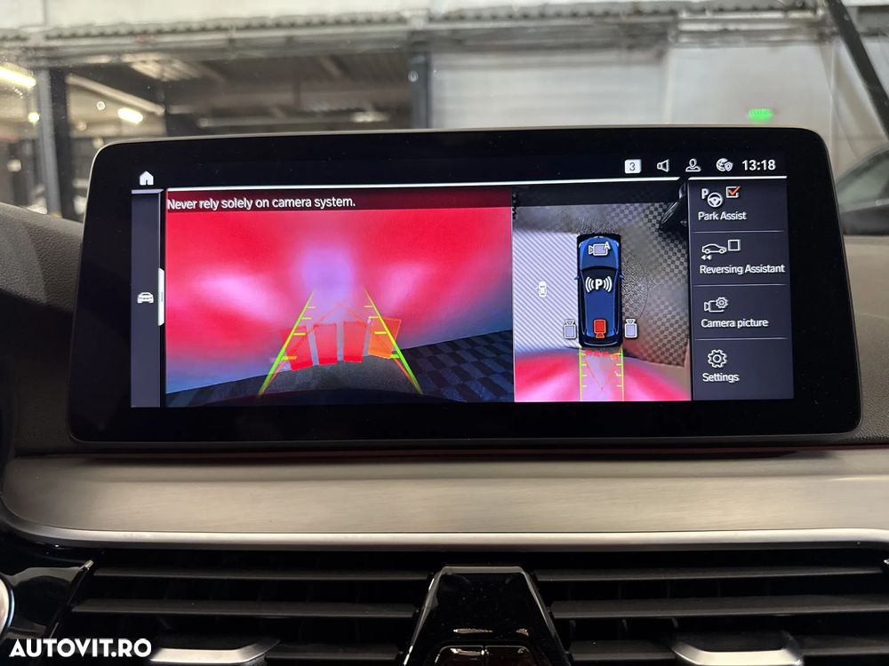 BMW Seria 5 530d xDrive AT MHEV - 21
