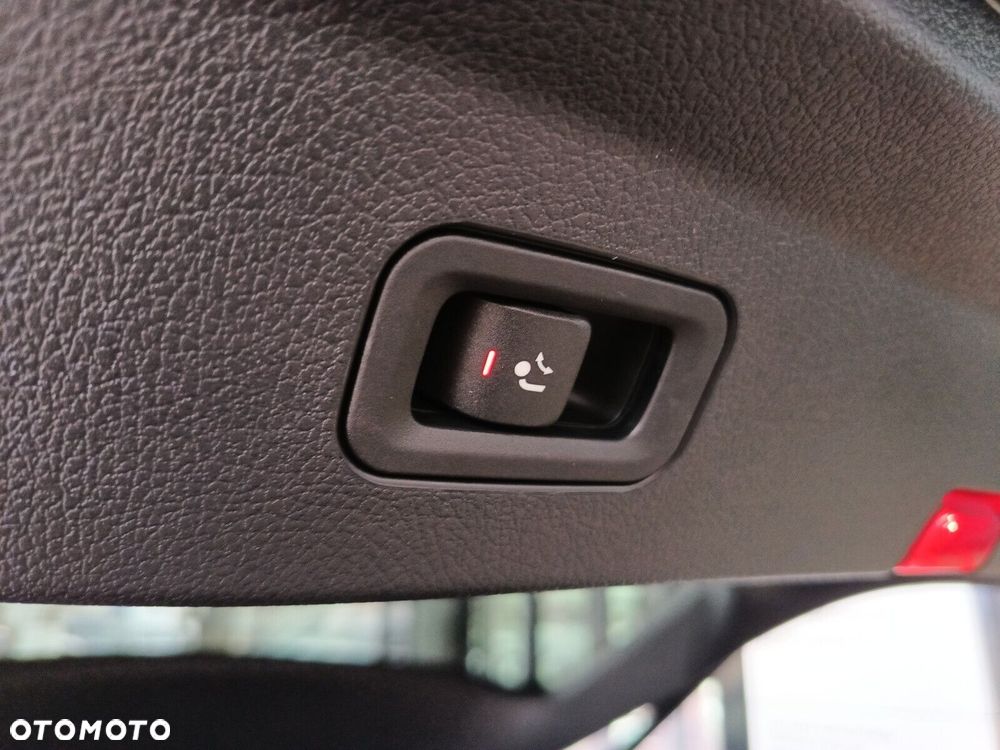 Mercedes-Benz GLE - 14