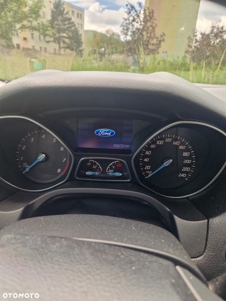 Ford Focus 1.0 EcoBoost Titanium - 8
