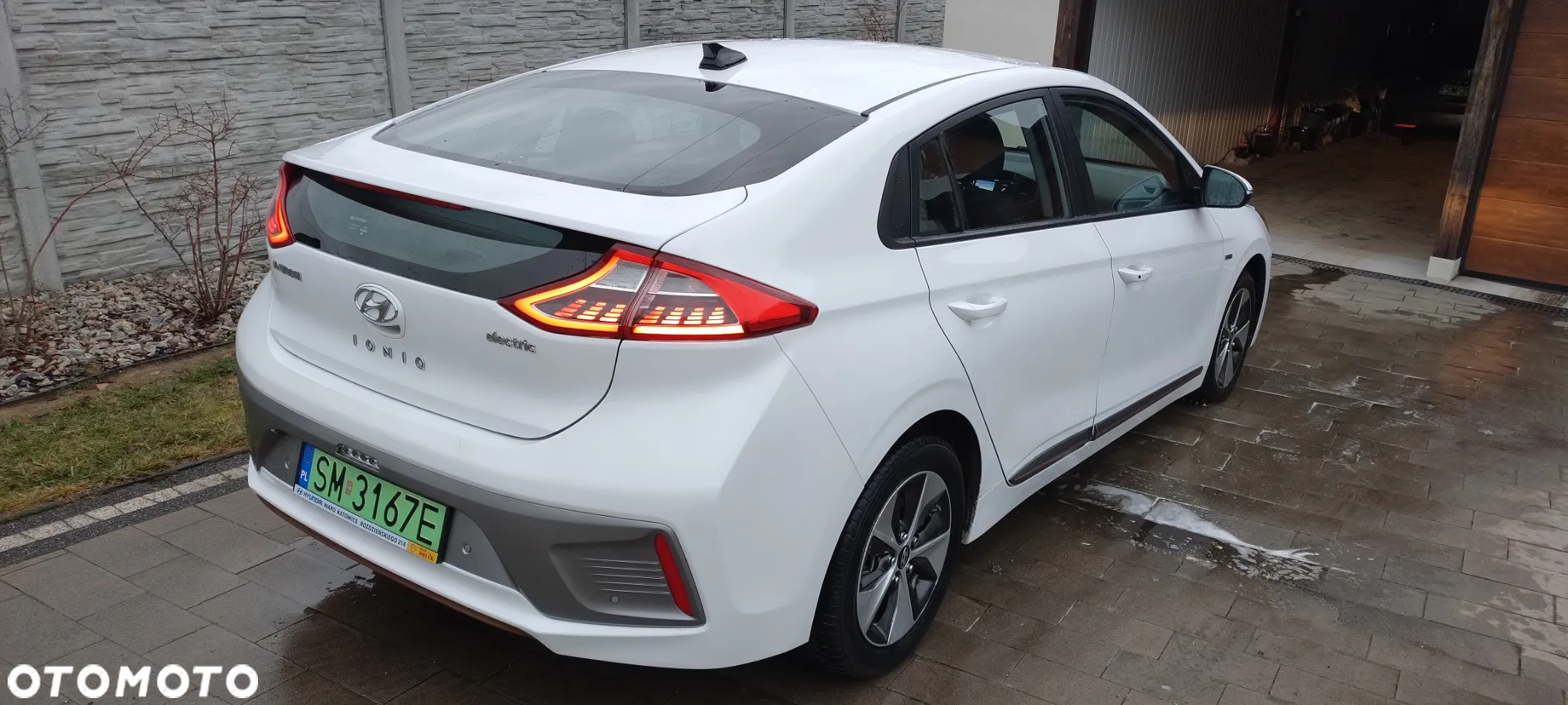 Hyundai IONIQ electric Premium - 3