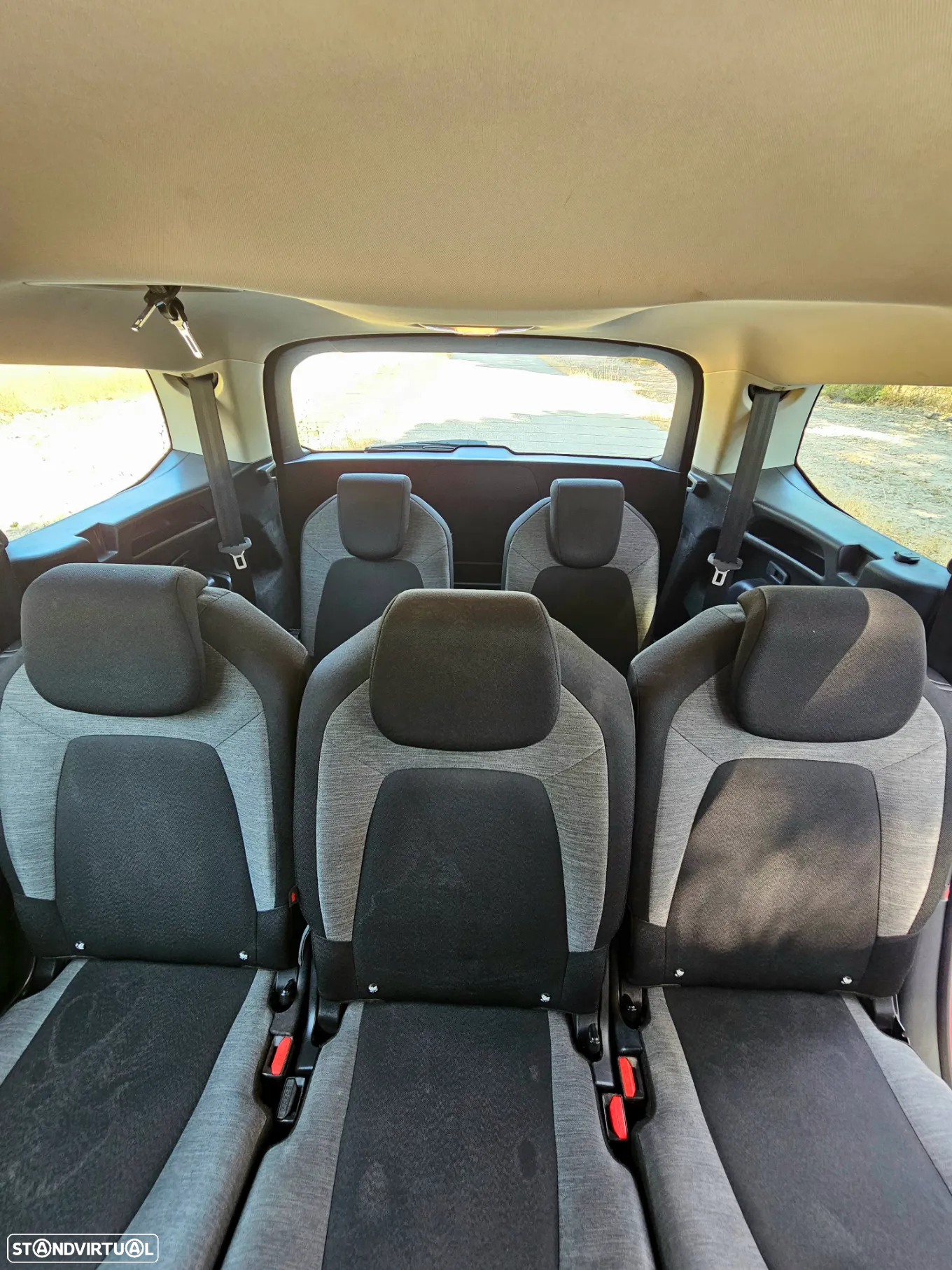 Citroën C4 Grand Picasso BlueHDi 120 EAT6 FEEL - 9