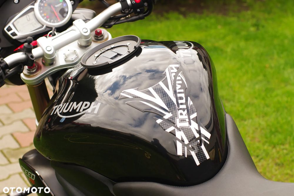 Triumph Street Scrambler - 24