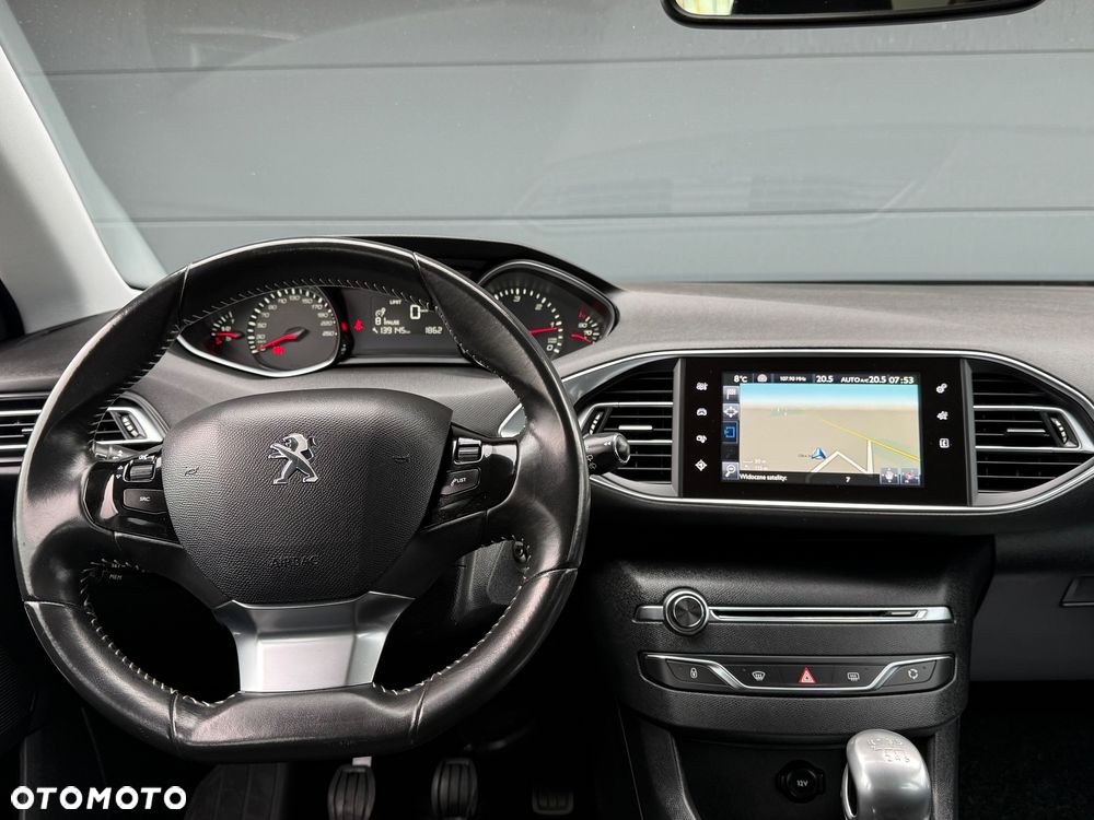 Peugeot 308 1.6 e-HDi Allure S&S - 10