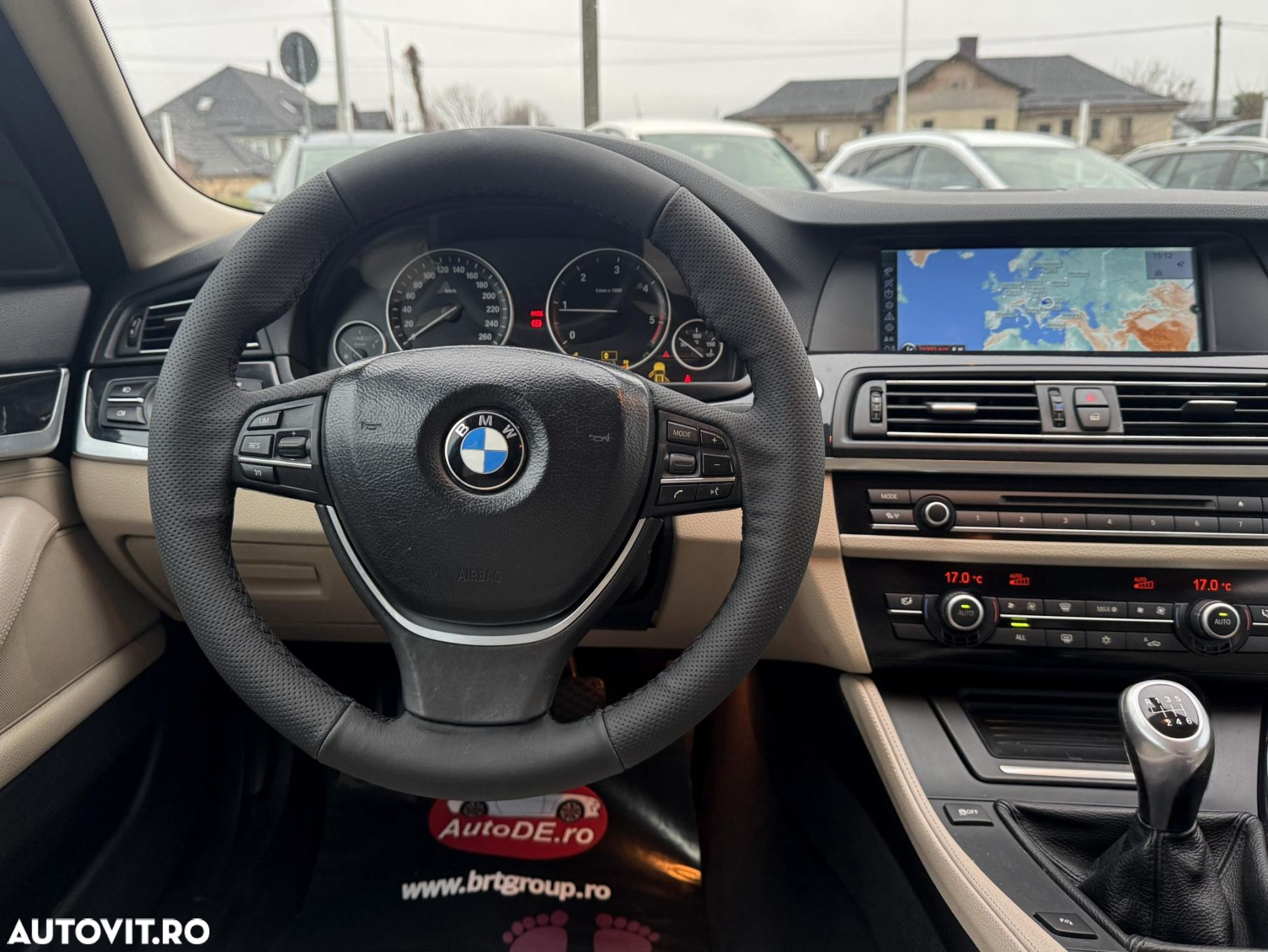 BMW Seria 5 520d Touring - 8