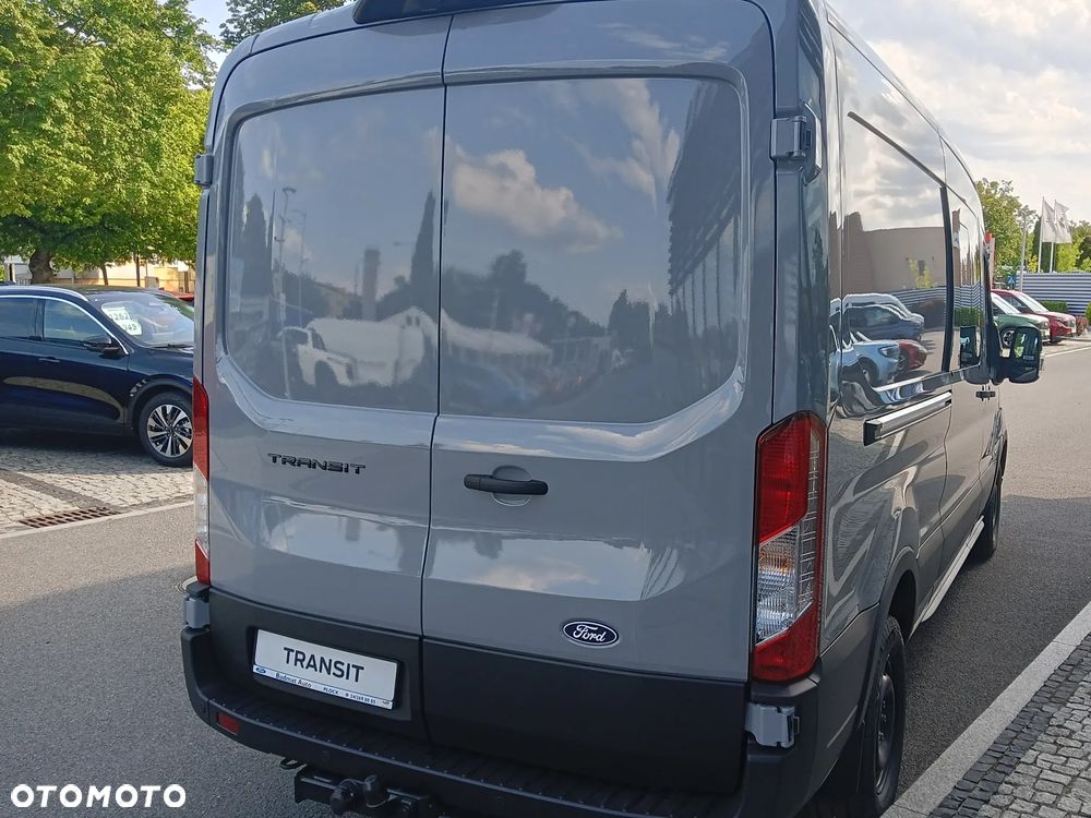 Ford Transit - 4