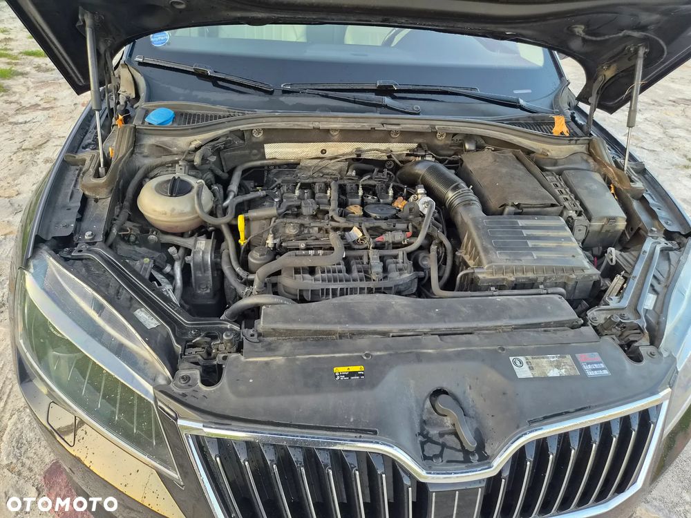 Skoda Superb 2.0 TSI 4x4 L&K DSG - 23