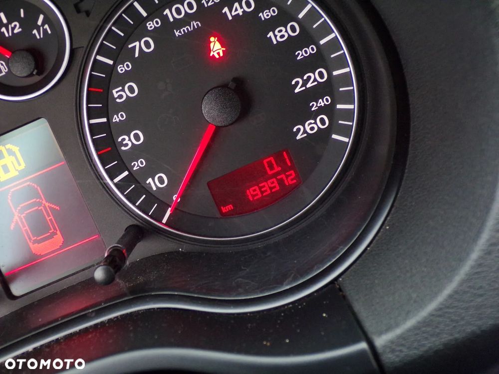 Audi A3 Sportback 1.4 TFSI S Line Sportpaket plus - 18