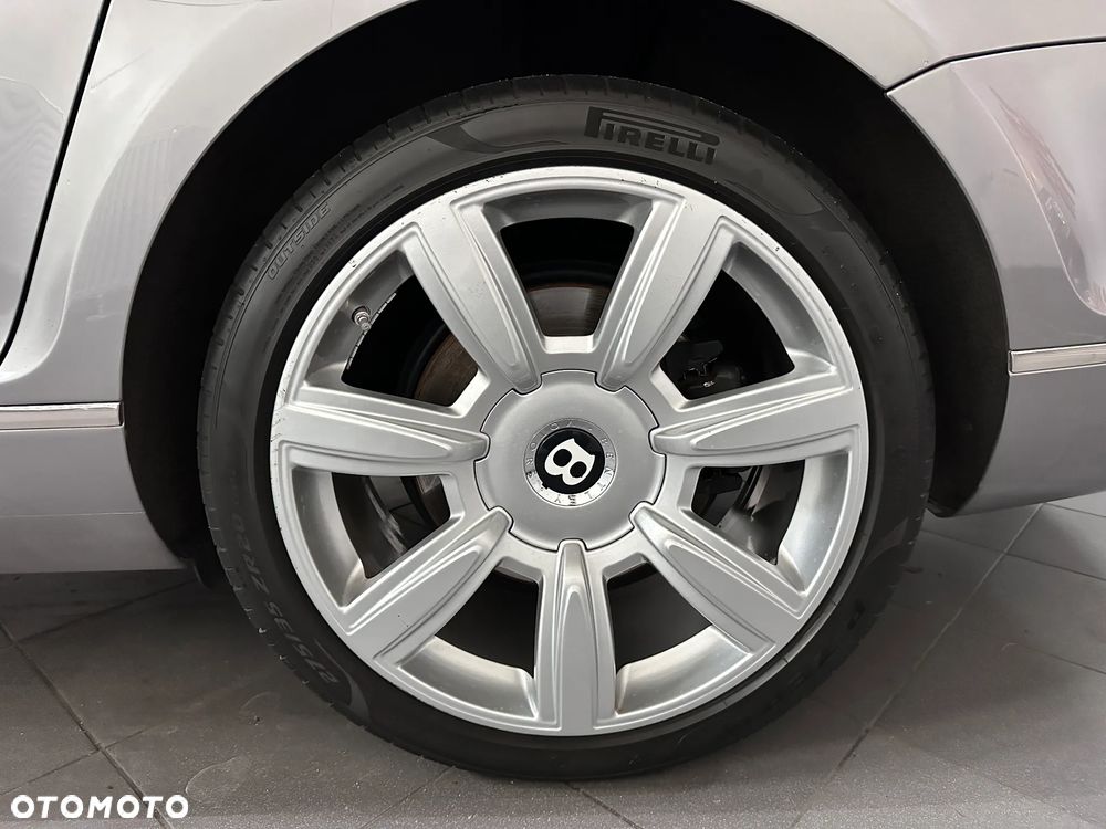 Bentley Flying Spur - 9