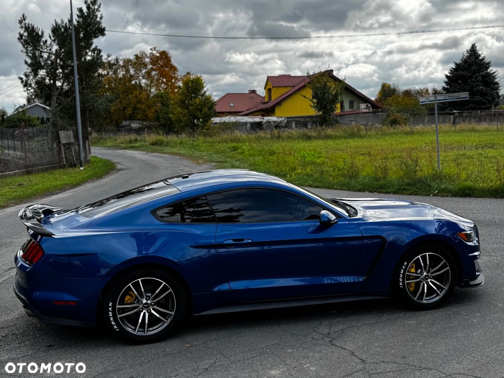 Ford Mustang 5.0 V8 GT - 17