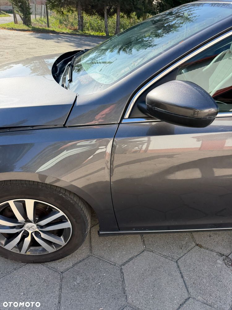 Peugeot 308 - 3