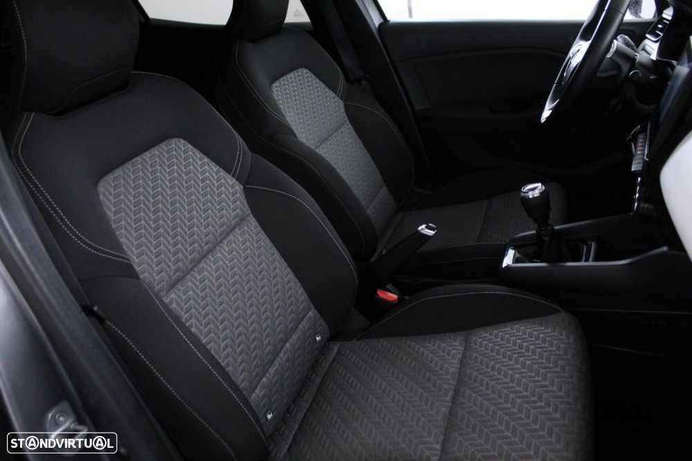 Renault Clio 1.0 TCe Evolution - 14