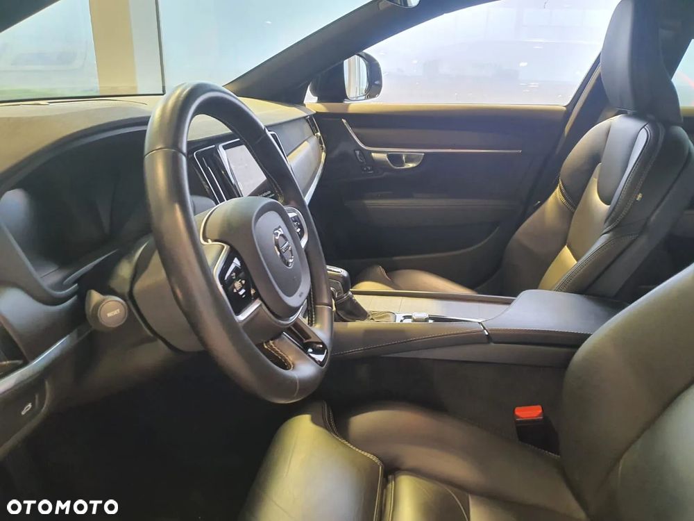 Volvo V90 Cross Country D5 AWD Geartronic - 16