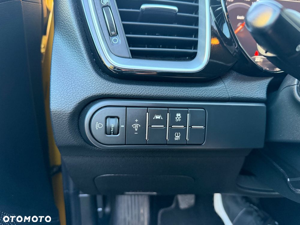 Kia XCeed 1.4 T-GDI OPF JBL SOUND EDITION - 32