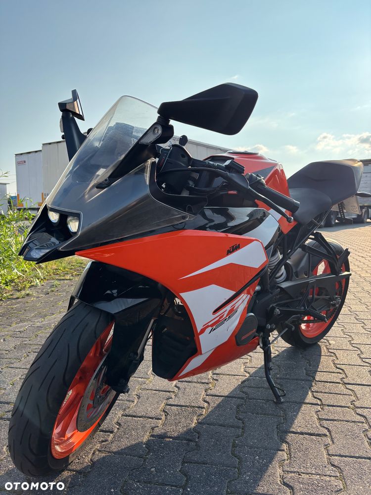 KTM RC 125 - 4