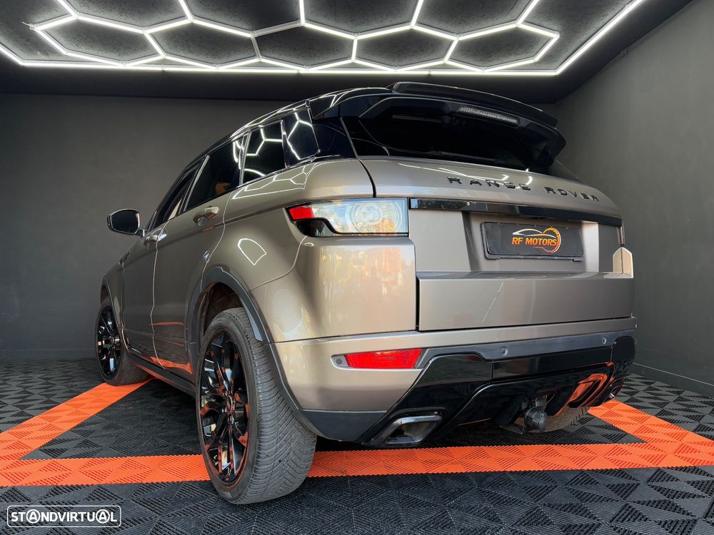 Land Rover Range Rover Evoque 2.2 TD4 Prestige Auto - 31