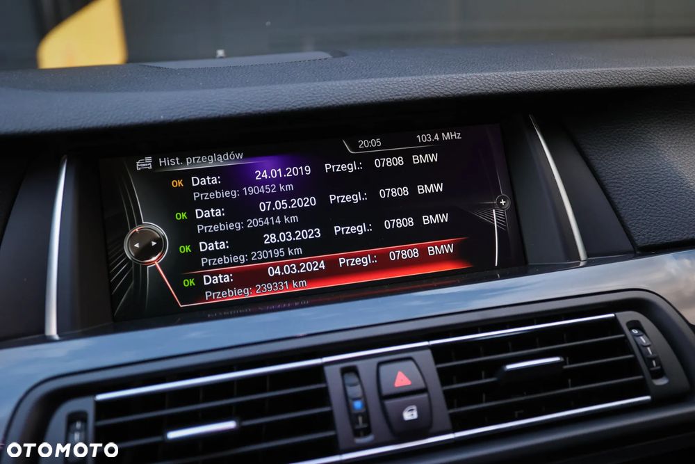 BMW Seria 5 520d BluePerformance Sport-Aut - 39