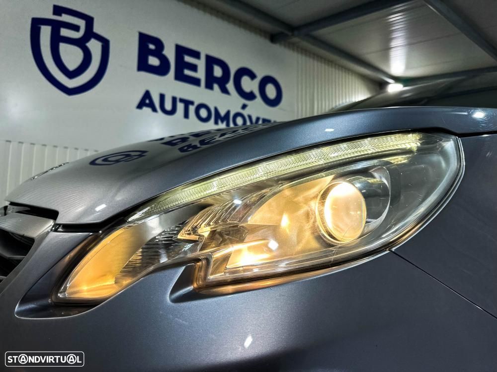 Peugeot 2008 1.6 e-HDi Allure 2-Tronic - 14
