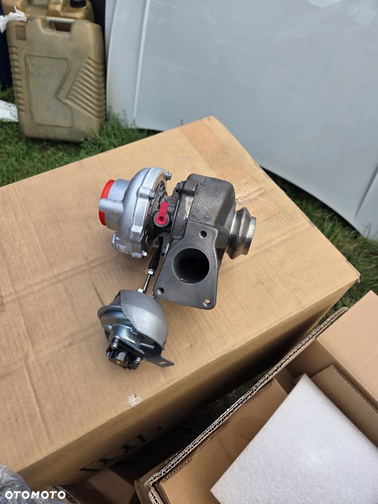 Turbosprężarka turbina Citroën Peugeot 2.0 HDi 0375K8 0375K9 9682778680 GT1749V 756047-5 Turbo Turbolader Turbocharger - 9
