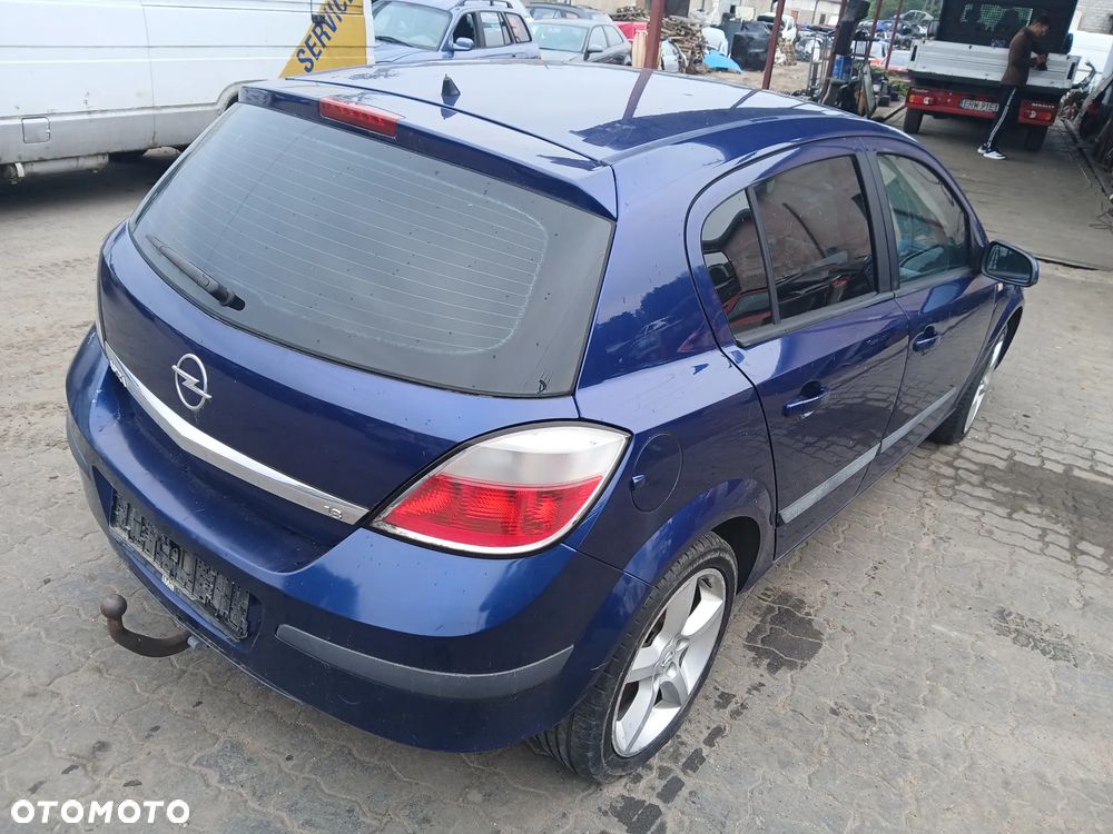 opel astra H z21b maska zderzak lampa grill błotnik drzwi zbiornik paliwa szyba lusterko klamka - 3